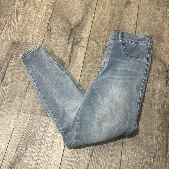• SPANX • Women’s Jeanish Light Vintage Wash Skinny Ankle Jeans Blue Medium - Picture 3 of 4